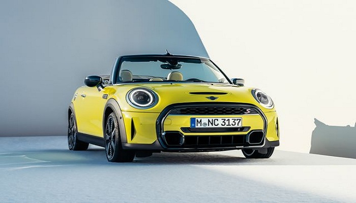 Mini Cooper 2022 Lineup Benefits from Sharper Looks