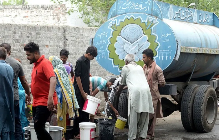 Absence of rainfall raises red flags in Pakistan's twin cities