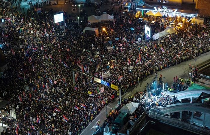 Thousands Rally in Serbia’s Kragujevac for Anti-Corruption Protest