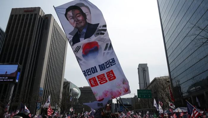 South Korea Braces for Court Ruling as Rival Rallies Erupt Over President’s Impeachment