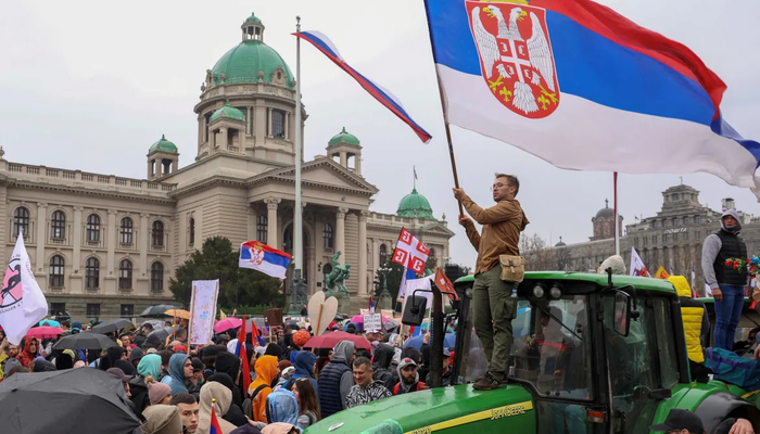 Estimated 100,000 Protesters Join Anti-Government Rally in Belgrade