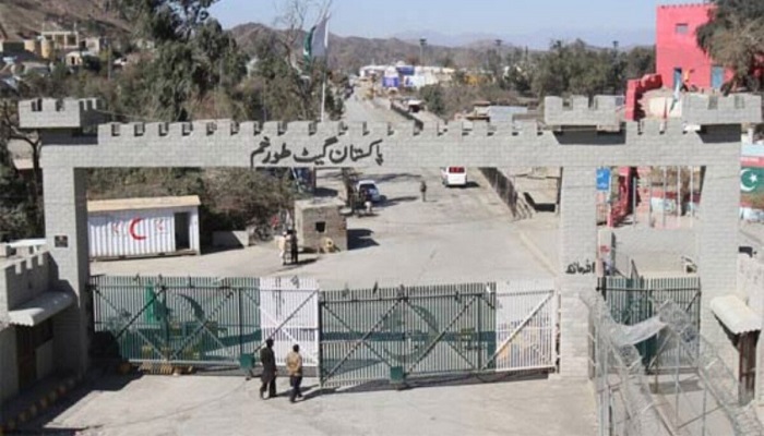 Pakistani and Afghan Forces Clash at Torkham Border Crossing