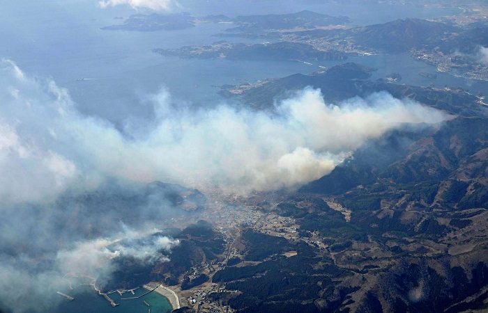 Japan Deploys 2,000 Firefighters to Combat Worst Forest Blaze in Decades