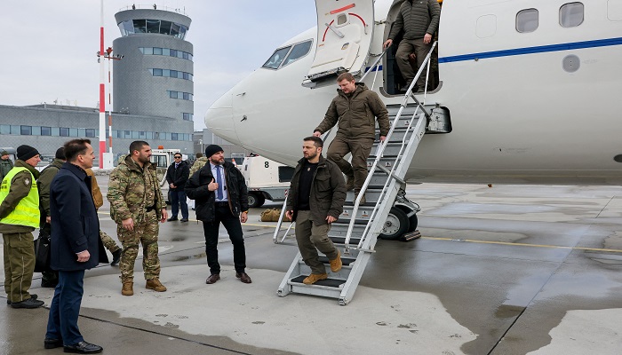 Poland Indicts Suspect in Alleged Russian Plot to Assassinate Ukraine's President Zelensky