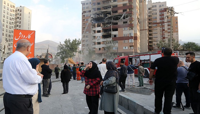 Missile Strikes Rock Tel Aviv as Iran Retaliates Against Israeli Attacks :File Photo
