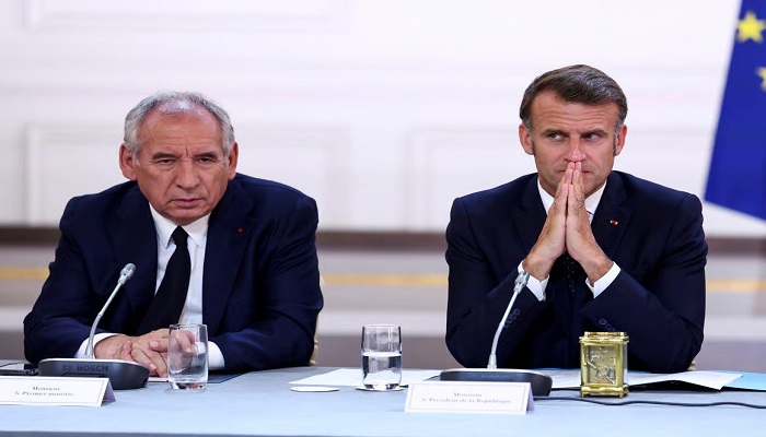 French Parliament Ousts Prime Minister Amid National Debt Turmoil